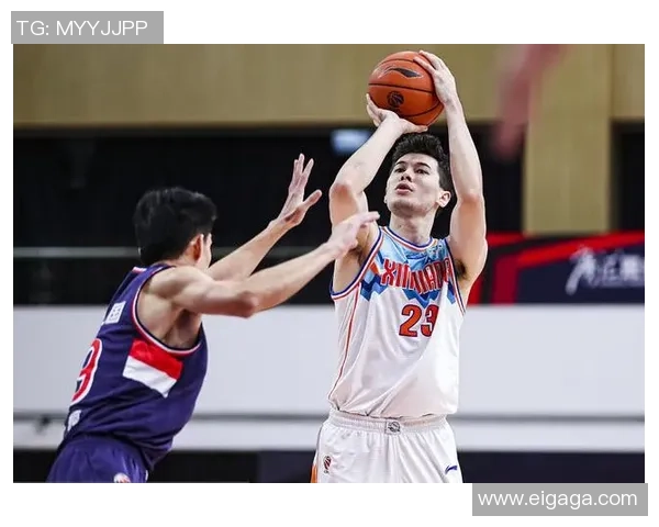 南京足球队以52分稳居选拔赛积分榜首位展现强劲实力